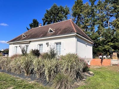 /international/fr/noyers-sur-cher-centre-val-de-loire-310108972888/