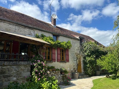 /international/fr/maison-rouge-ile-de-france-310100539821/?lang=zh-cn