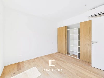 /international/fr/rue-du-general-leclerc-porto-vecchio-corsica-310107045619/
