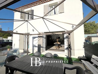 /international/fr/toulon-charente-310104173206/