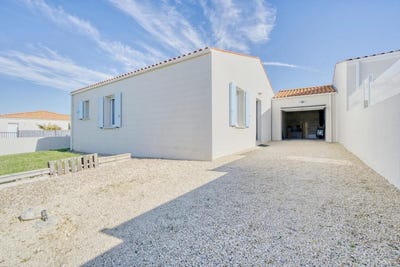 /international/fr/saint-nazaire-sur-charente-charente-310107792768/