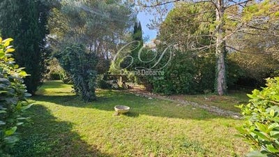 /international/fr/sommieres-languedoc-roussillon-310108565430/
