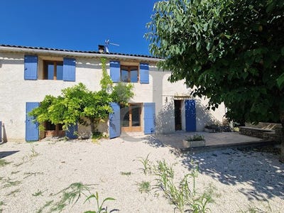 /international/fr/nyons-rhone-310101442807/?lang=en