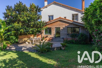/international/fr/aizenay-pays-de-la-loire-310108181745/