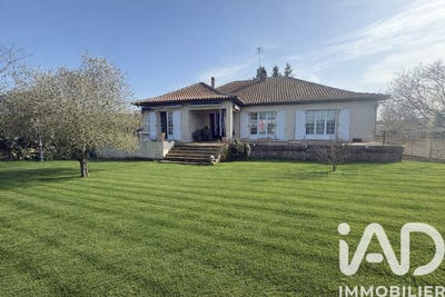 /international/fr/le-tallud-charente-310106048407/