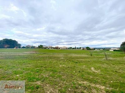 /international/fr/bagard-languedoc-roussillon-310108842351/