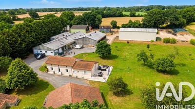 /international/fr/vasles-charente-310108598803/