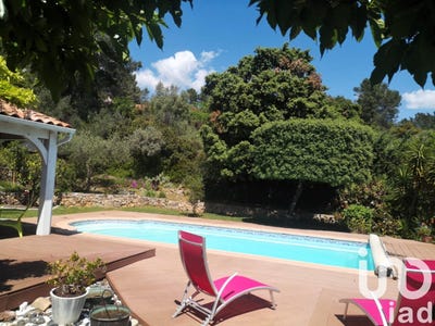 /international/fr/cuers-provence-alpes-cote-d-azur-310098804524/