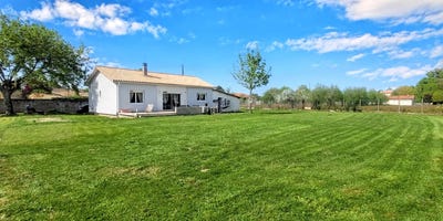 /international/fr/les-eglisottes-et-chalaures-aquitaine-310098923091/