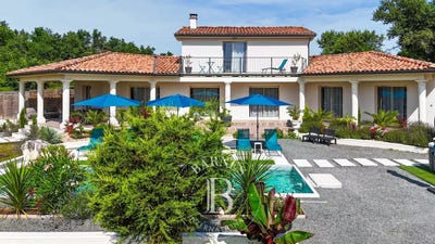 /international/fr/saint-privat-en-perigord-aquitaine-310100609350/