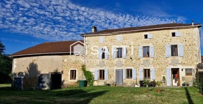 /international/fr/terres-de-haute-charente-charente-310107497004/