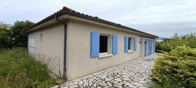 /international/fr/roullet-saint-estephe-charente-310100861247/