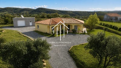 /international/fr/vinezac-rhone-310106506069/?lang=it