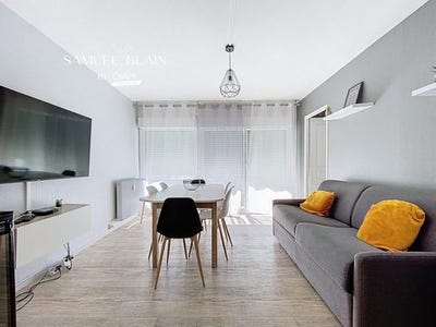 /international/fr/saumur-pays-de-la-loire-310101419697/