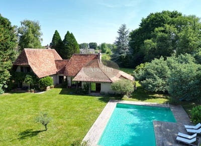 /international/fr/pau-rhone-310108565311/