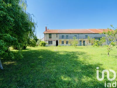 /international/fr/vouziers-ardennes-310100664831/