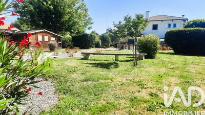/international/fr/aire-sur-l-adour-aquitaine-310105761081/