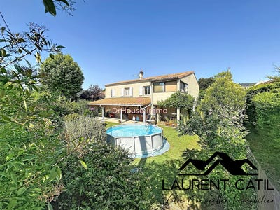 /international/fr/clerieux-rhone-310108633556/