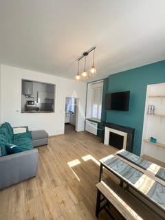 /international/fr/carcassonne-languedoc-roussillon-310108728001/