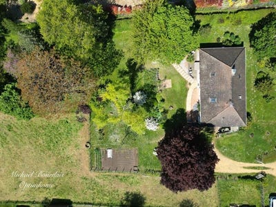 /international/fr/la-fleche-pays-de-la-loire-310100547468/