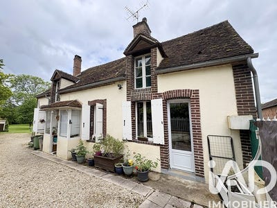 /international/fr/villiers-saint-benoit-burgundy-310108241046/