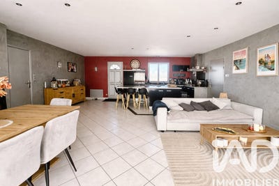 /international/fr/la-plaine-sur-mer-pays-de-la-loire-310107245680/