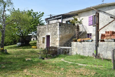 /international/fr/ronsenac-charente-310107244898/