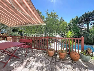 /international/fr/anglet-aquitaine-310108317601/