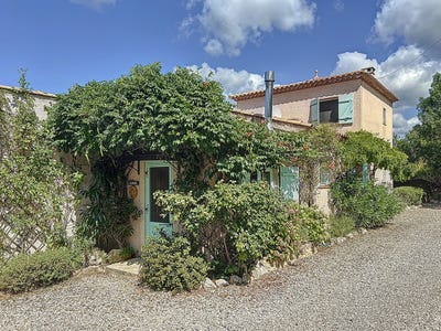 /international/fr/saint-chinian-languedoc-roussillon-310106744329/