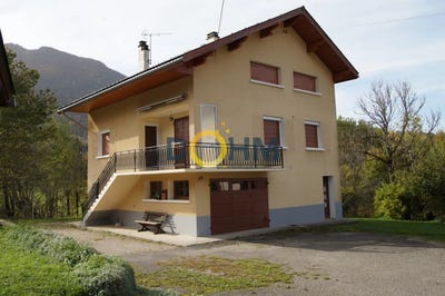 /international/fr/saint-pierre-d-entremont-rhone-310103792577/