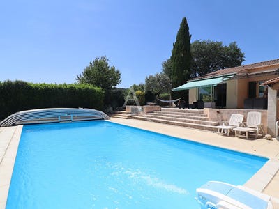 /international/fr/sainte-tulle-provence-alpes-cote-d-azur-310108320689/