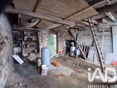 /international/fr/saint-pierre-des-echaubrognes-charente-310106511818/