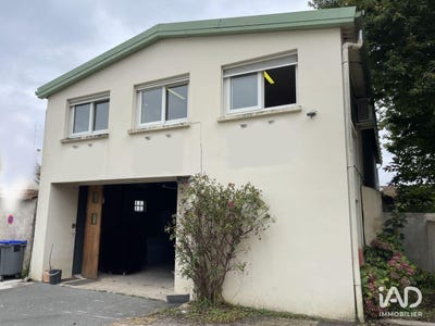 /international/fr/fontenay-tresigny-ile-de-france-310104228925/