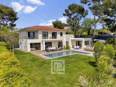 /international/fr/le-cannet-provence-alpes-cote-d-azur-310101389148/?lang=en