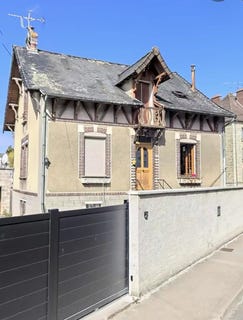 /international/fr/brienon-sur-armancon-burgundy-310105912683/