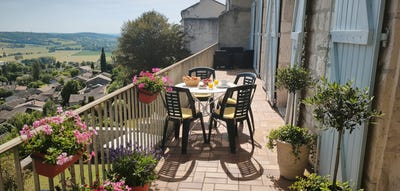 /international/fr/lauzerte-midi-pyrenees-310107562641/