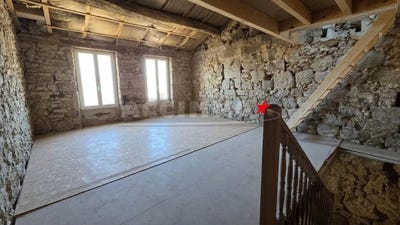 /international/fr/lacrouzette-midi-pyrenees-310108329743/
