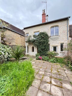 /international/fr/nevers-burgundy-310104467559/