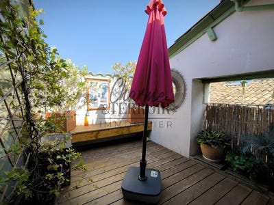 /international/fr/saint-quentin-la-poterie-languedoc-roussillon-310100559390/?lang=it
