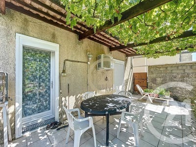 /international/fr/bollene-provence-alpes-cote-d-azur-310100700738/