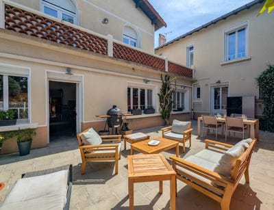 /international/fr/carcassonne-languedoc-roussillon-310108899188/