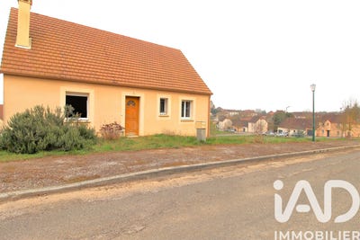 /international/fr/montfaucon-centre-val-de-loire-310105406422/