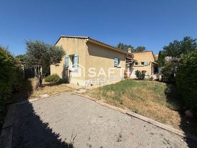 /international/fr/lambesc-provence-alpes-cote-d-azur-310100299935/
