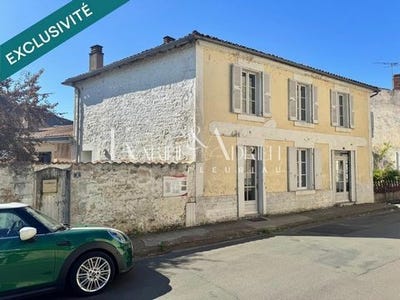 /international/fr/fontenay-le-comte-pays-de-la-loire-310101389143/?lang=zh-tw