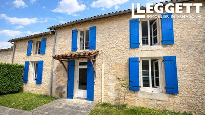 /international/fr/razac-de-saussignac-aquitaine-310107089604/