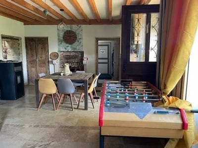 /international/fr/semur-en-auxois-burgundy-310100493453/?lang=zh-tw