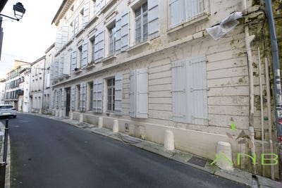 /international/fr/angouleme-charente-310107009065/