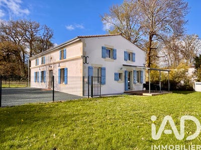 /international/fr/medis-charente-310106992809/