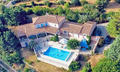 /international/fr/lodeve-languedoc-roussillon-310108083913/