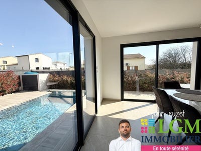 /international/fr/vauvert-languedoc-roussillon-310106777579/